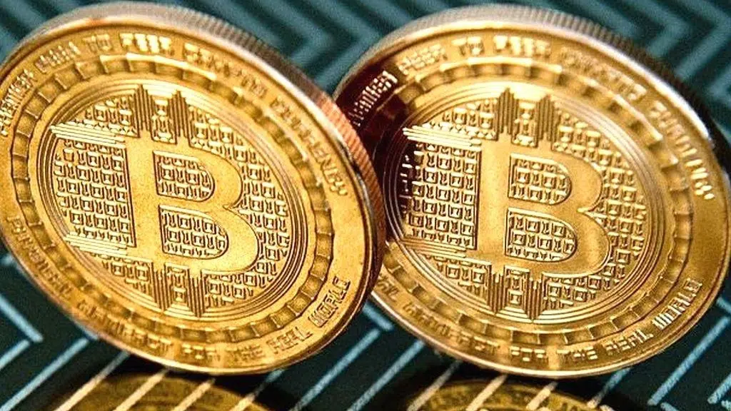 5000 Bitcoin